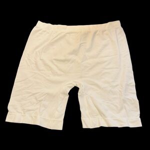NWOT Innersy Women's White Long Boy Shorts Underwear size 3x